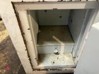 SAMUEL WITHERS & CO SAFE - 4