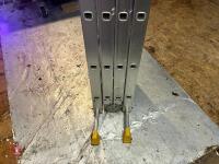 FOLDING PLATFORM LADDER - 7