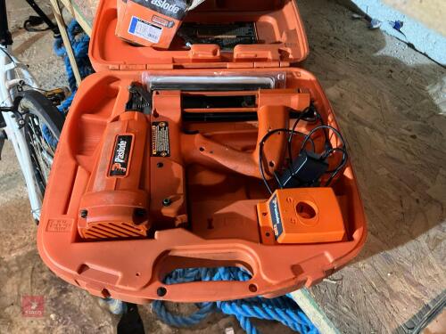 PASLODE IMPULSE STAPLE GUN