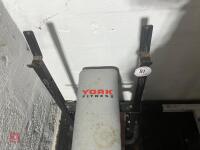 YORK FITNESS 501 BENCH PRESS TABLE - 8