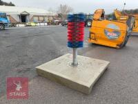 1.8M X 1.8M FREESTANDING COW BRUSH - 8