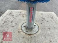 1.8M X 1.8M FREESTANDING COW BRUSH - 9