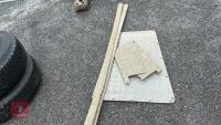 DEFENDER CHEQUER PLATE - 2