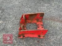 BOLT ON PIN & CONE BRACKETS - 7