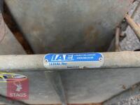 IAE DE-HORNING CRATE - 12