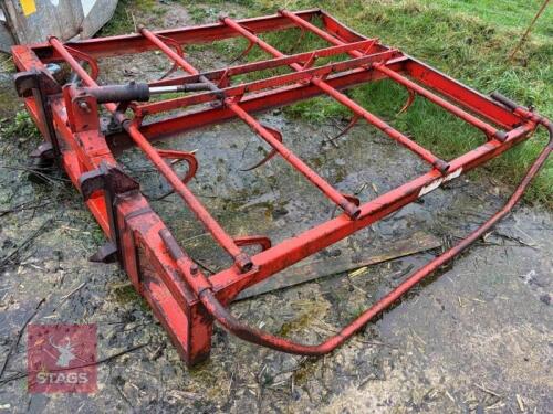 BROWNS FLAT 8 BALE GRAB
