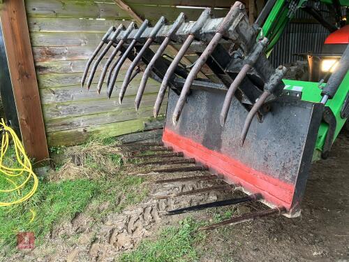 5' DUNG FORK