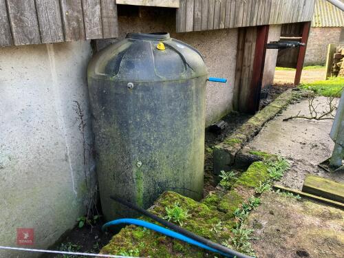 BLACK PLASTIC JUICE TANK (97)