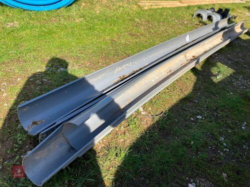 7 LENGTHS OF PLASTIC GUTTERING (84)