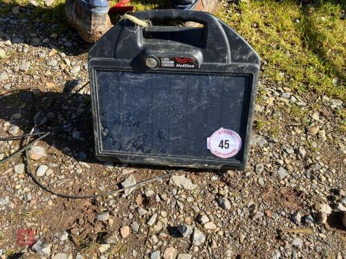 HOTLINE SOLAR ELECTRIC FENCER UNIT (45)