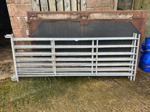 4 GALV 8' IAE SHEEP HURDLES (3)