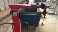 AVERY BARN SCALES - 10