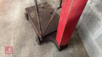 AVERY BARN SCALES - 16