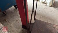 AVERY BARN SCALES - 19