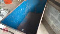LARGE METAL 4 WHEEL FEED BIN - 15