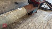 HYDRAULIC 21' GRAIN AUGUR - 15