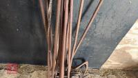 14 METAL 'H' STAKES - 4