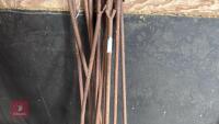 14 METAL 'H' STAKES - 6