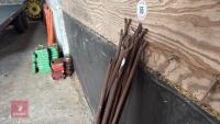 13 METAL 'H' STAKES - 8