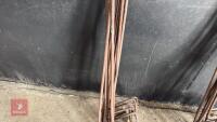 13 METAL 'H' STAKES - 11