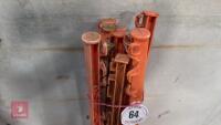 12 PLASTIC ELECTRIC FENCE STAKES - 2
