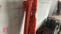 12 PLASTIC ELECTRIC FENCE STAKES - 9