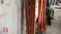 12 PLASTIC ELECTRIC FENCE STAKES - 9