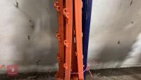 12 PLASTIC ELECTRIC FENCE STAKES - 4