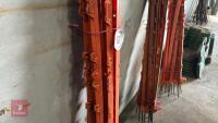 12 PLASTIC ELECTRIC FENCE STAKES - 10