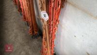12 PLASTIC ELECTRIC FENCE STAKES - 13