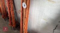 12 PLASTIC ELECTRIC FENCE STAKES - 15