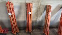 12 PLASTIC ELECTRIC FENCE STAKES