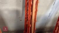 12 PLASTIC ELECTRIC FENCE STAKES - 5
