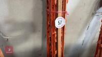 12 PLASTIC ELECTRIC FENCE STAKES - 6