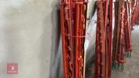 12 PLASTIC ELECTRIC FENCE STAKES - 8