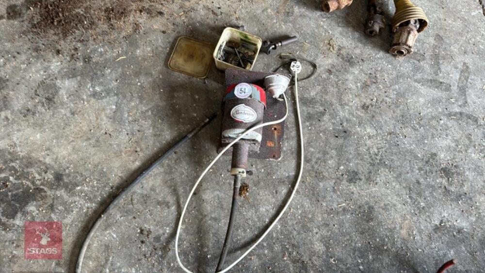 SUNBEAM ELECTRIC SHEEP SHEARING MACHINE