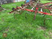 9' TRIPLE K SPRING TINE CULTIVATOR - 18