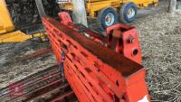 MOULTON 2.4M PUSH-OFF BUCKRAKE - 18