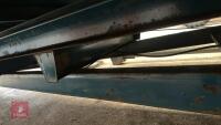 1999 WARWICK 25' BALE TRAILER - 20