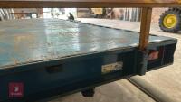 1999 WARWICK 25' BALE TRAILER - 25