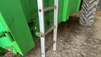 2006 JOSKIN M900V REARDISCHARGE SPREADER - 35