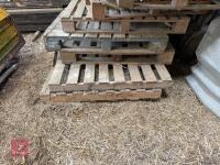 APPROX 10 MIXED PALLETS - 8