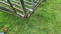 CRADLE BALE FEEDER - 9