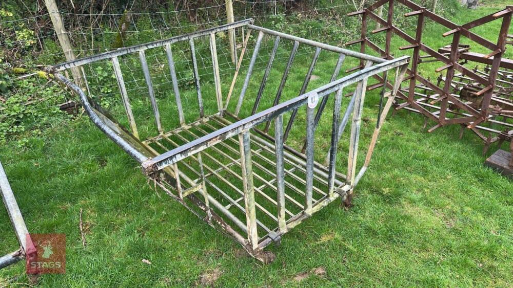 CRADLE BALE FEEDER
