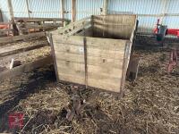 6' 6'' X 4' CAR TRAILER