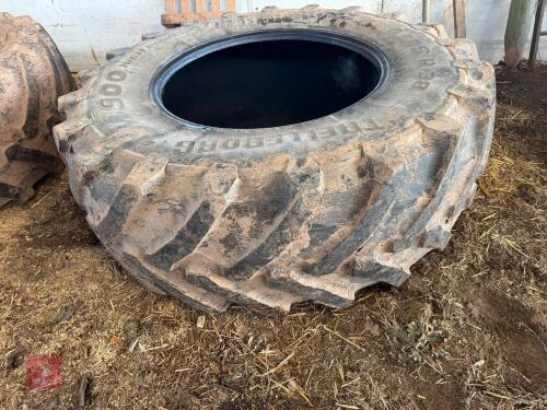 SET OF FRONT AND BACK TRACTOR TYRES