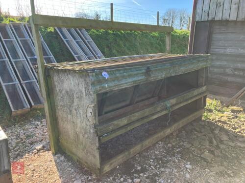 HOME-MADE LAMB CREEP FEEDER (85)