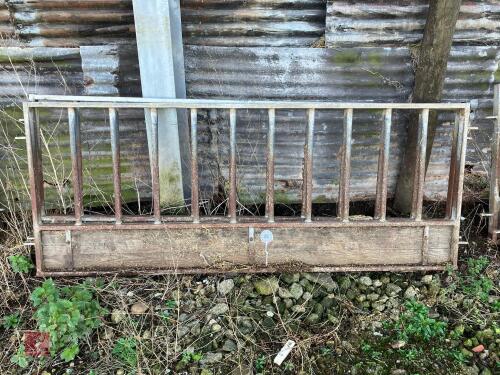 2 X 8' SHEEP FEED BARRIERS (64)