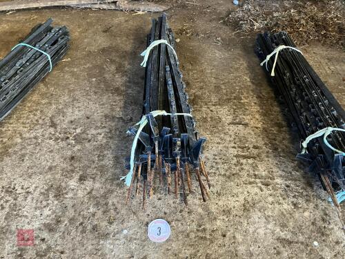 20 BLACK ELECTRIC FENCE STAKES (3)