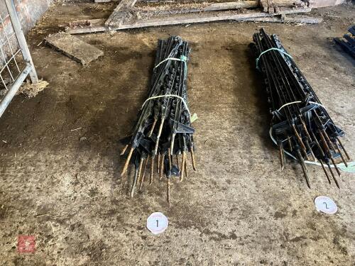 20 BLACK ELECTRIC FENCE STAKES (1)